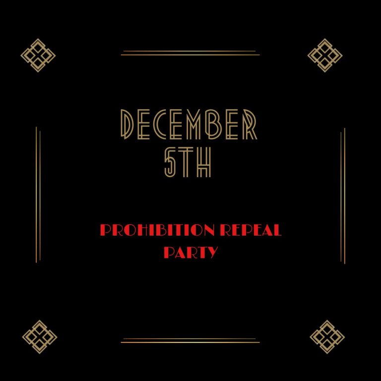 Black & Gold Great Gatsby 20s New Year's Eve Party Instagram Post (4 x 4 in)